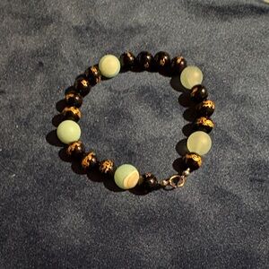 Elegant Black with Gold Dragon and Green Agate Beaded Bracelet